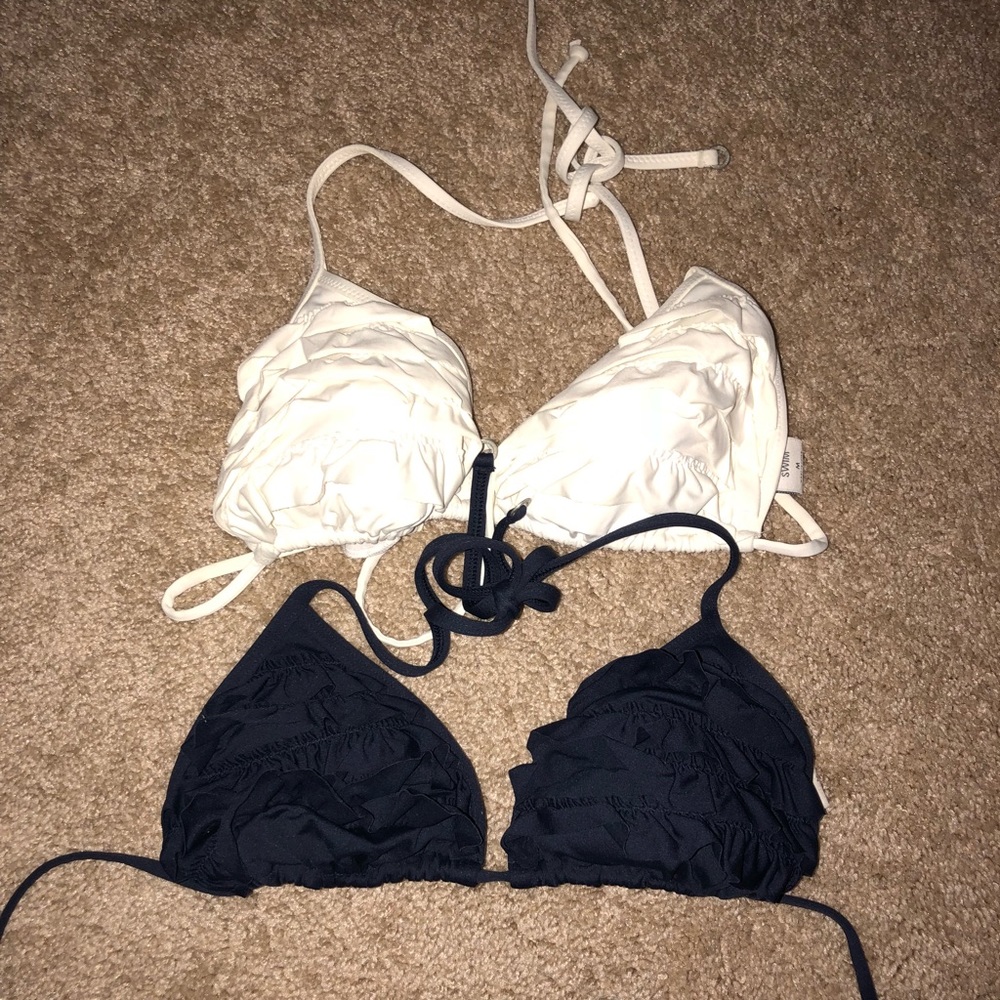 GILLY HICKS WOMENS BIKINI TOPS (SET OF 2)